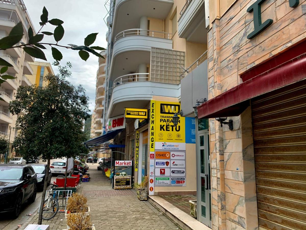 Tony Apartment Vlorë エクステリア 写真