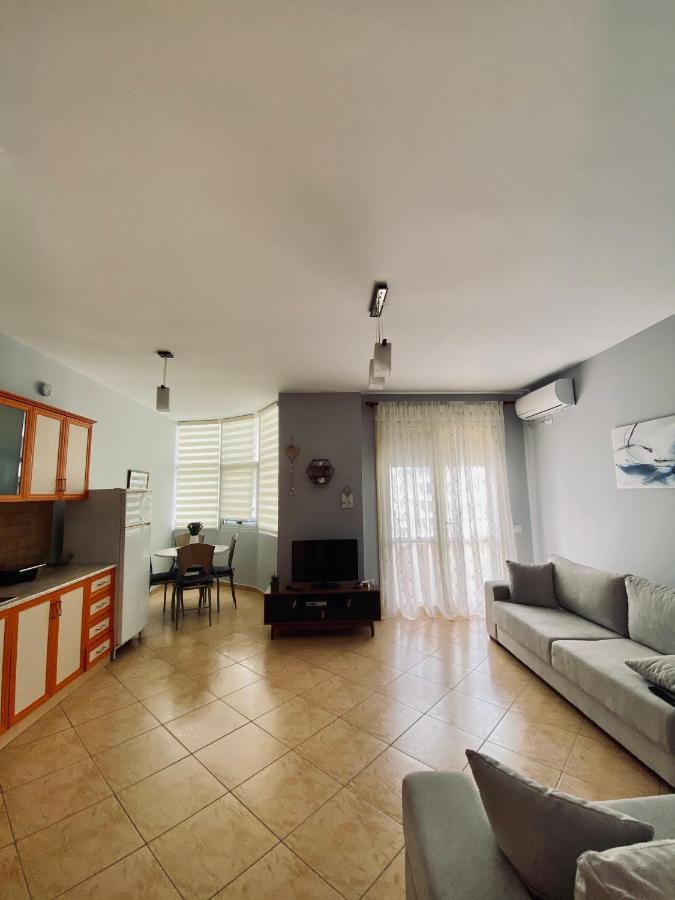 Tony Apartment Vlorë エクステリア 写真