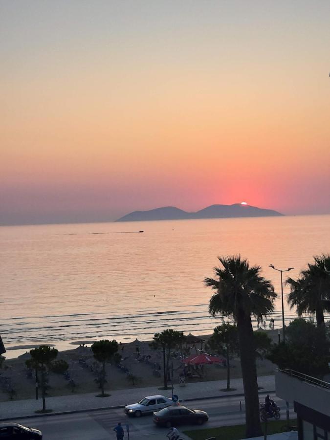 Tony Apartment Vlorë エクステリア 写真